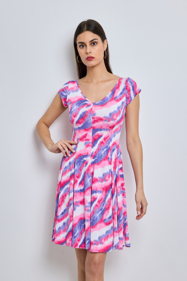 Wholesaler Revd'elle - Revdelle - Short flared V-neck dress with short sleeves