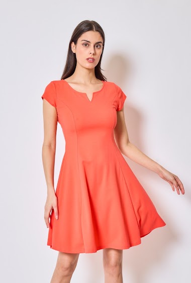 Wholesaler Revd'elle - Revd'elle - Flared V-neck dress with 3/4 sleeves