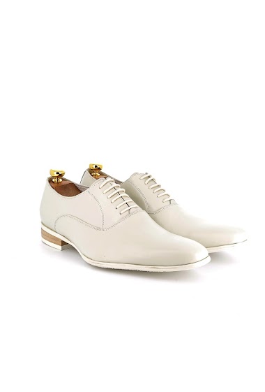 Leather oxford shoes
