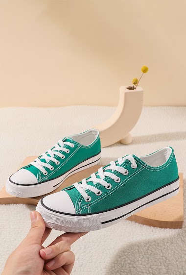 Women s classic canvas sneakers Nuances Verte Rock and Joy