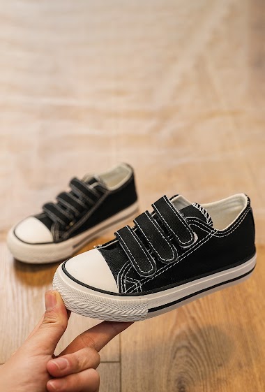 Wholesalers Rock and Joy - CANVAS SNEAKERS WITH SCRATCH