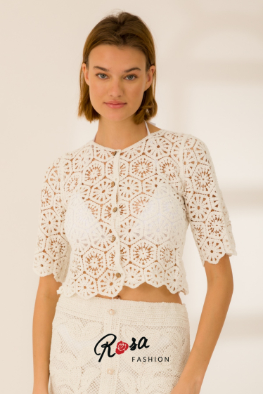 Grossiste Rosa Fashion Crochet - Gilet boutonné en crochet