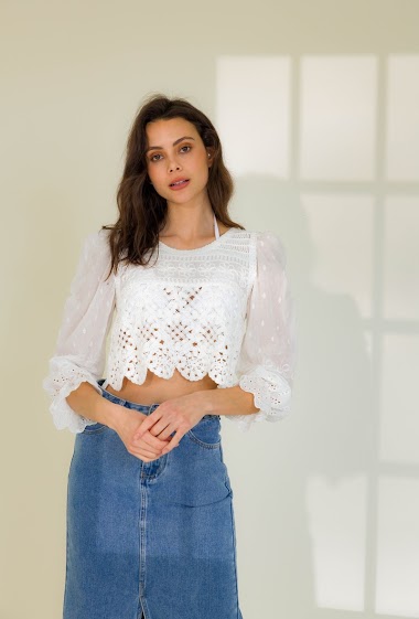 Wholesaler Rosa Fashion Crochet - Long-sleeved crochet and embroidery top