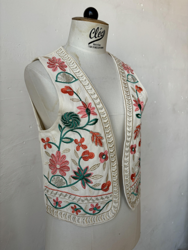 Wholesaler Rosa Fashion - Embroidered denim vest