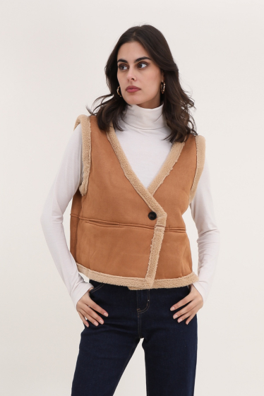 Wholesaler Rosa Fashion - Sleeveless vest