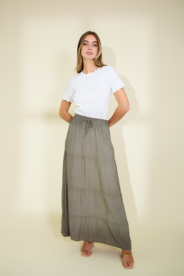 Wholesaler Rosa Fashion - Solid long skirt