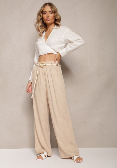 Wholesaler Rosa Fashion - Plain shorts with belt