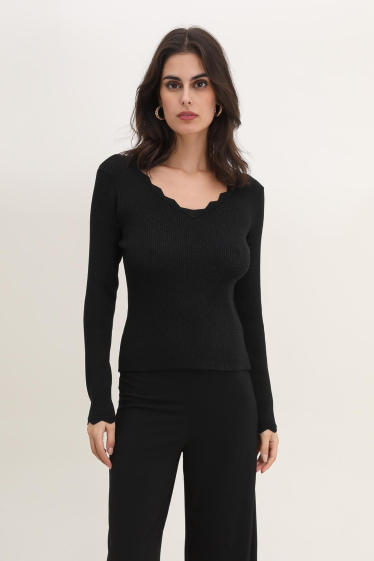 Wholesaler Rosa Fashion - Ribbed long-sleeve sweater