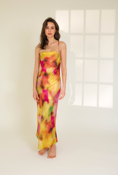 Großhändler Rosa Fashion - Mehrfarbig bedrucktes langes Kleid aus Satin