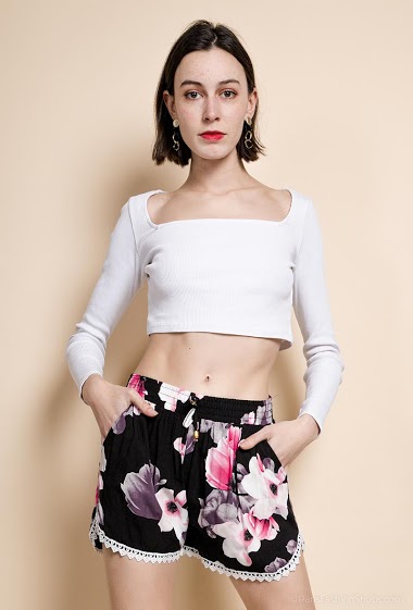 Grossiste Rosa Fashion - Short à imprimé fleurs