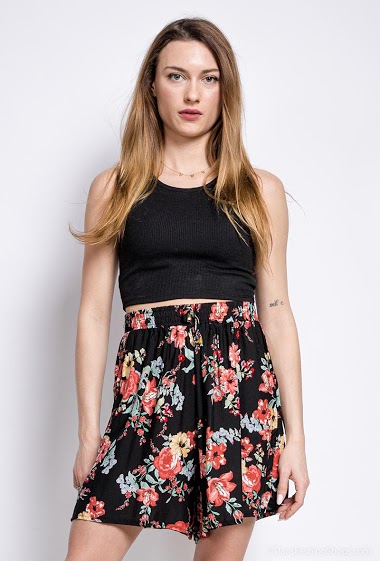 Wholesaler Rosa Fashion - Flower print shorts