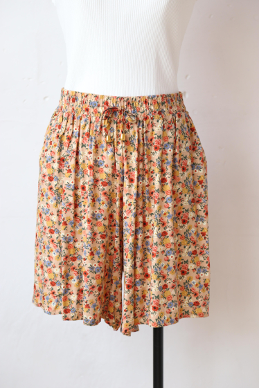 Wholesaler Rosa Fashion - Flowing printed shorts