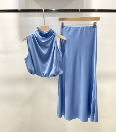 Wholesaler Rosy Days - Satin blouse and skirt set
