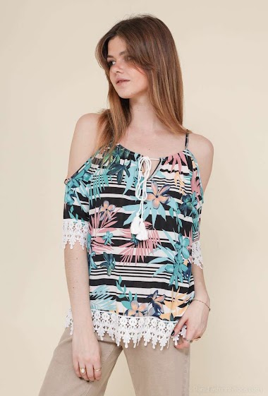 Wholesaler RZ Fashion - Floral blouse