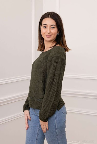 Wholesaler RZ Fashion - Sweater with perforated border