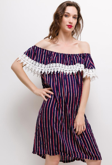 Wholesaler RZ Fashion - Off shoulder striped dress