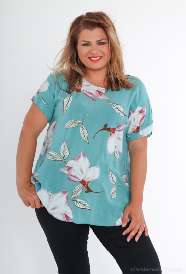 Wholesaler RZ Fashion - Printed top with necklace.