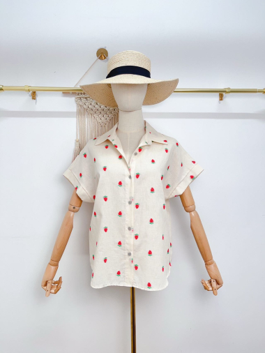 Wholesaler Saison du vent - Short sleeve strawberry embroidery shirt
