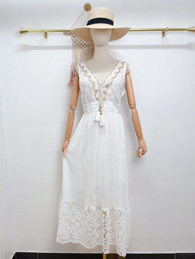 Wholesaler Saison du vent - Long lace embroidery dress