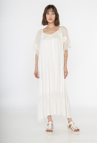 Wholesaler Saison du vent - Long dress. embroidery sleeve