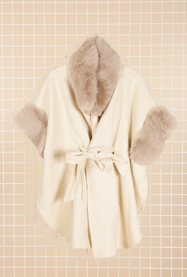 Großhändler Sandy Paris - Fur cape coat