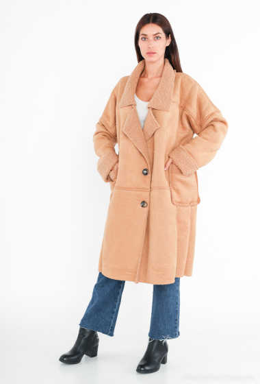 Grossiste Sandy Paris - Manteau effet peau lainée avec poche