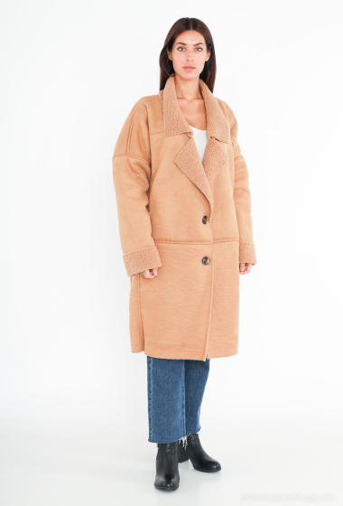 Wholesaler Sandy Paris - Shearling effect coat with pocket