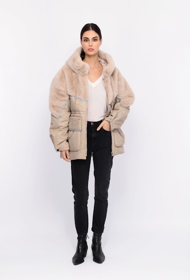 Wholesaler Sandy Paris - Long fur coat