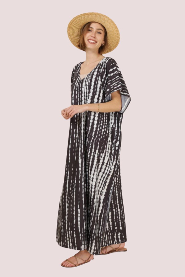 Wholesaler Sandy Paris - Long dress with pattern