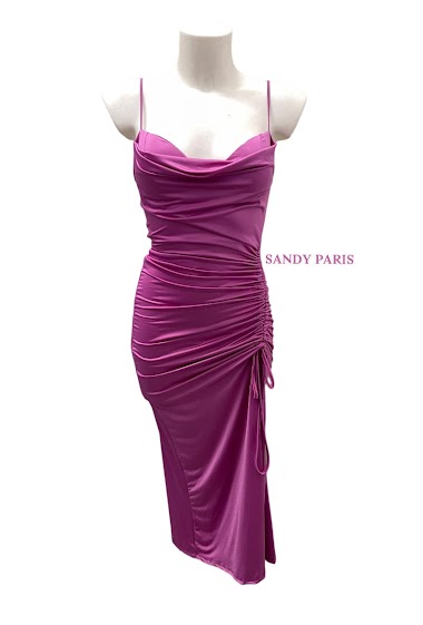Grossiste Sandy Paris - Robe longue moulante à bretelle fine