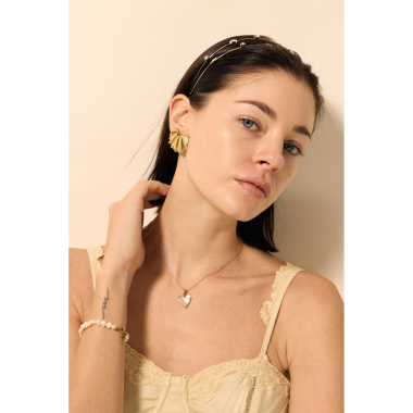 Großhändler Satine - Halskette mit Herzanhänger aus Perlmutt