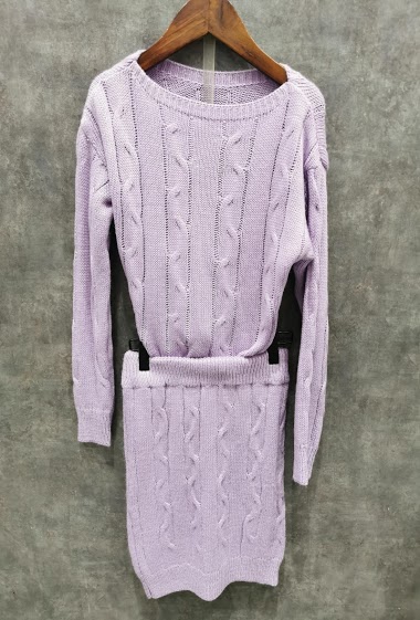 Set of pullover and skirt in braided wool