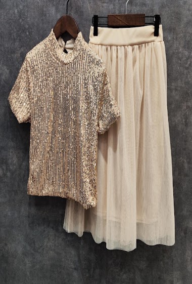 Set of short sleeves sequins top  + skirt in tulle