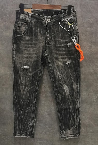 Boy jeans with adjustable waist with accessory