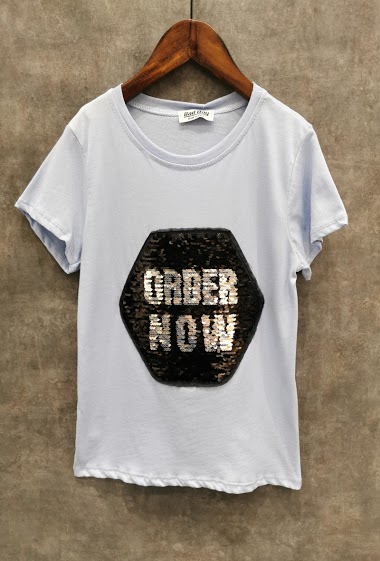 Short sleeves tshirt with magical sequins "ORDER NOW"