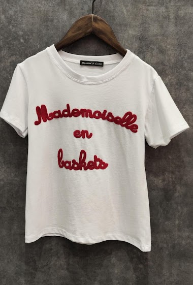 Grossistes Squared & Cubed - Tshirt manches courtes fille MADEMOISELLE EN BASKETS