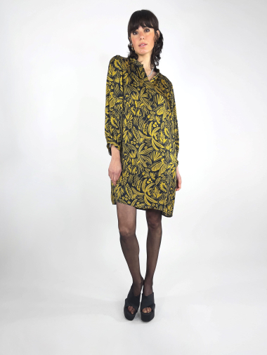 Wholesaler SEE U SOON - Printed dress in flowing satin jacquard fabric