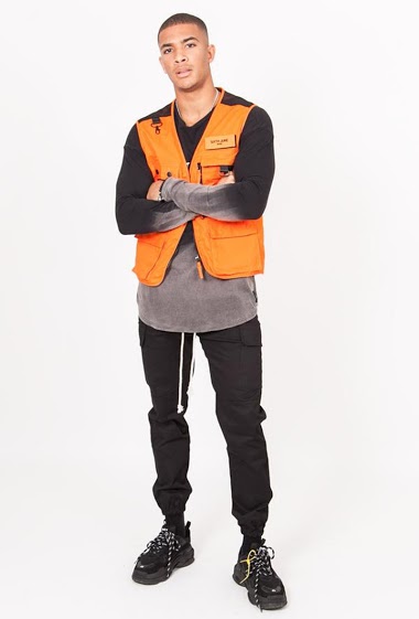 Orange sleeveless multi-pocket cardigan