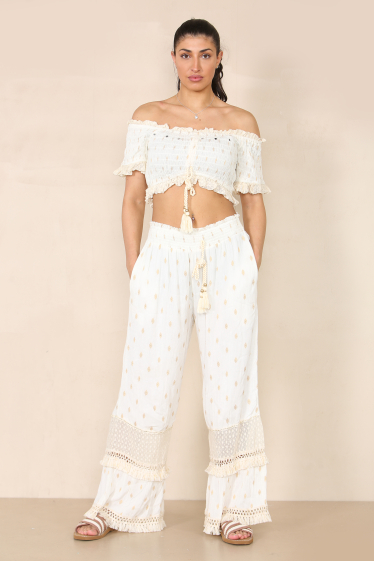 Wholesaler SK MODE - Summer 2024 women's set, cropped top, pants and plain short-sleeved top ref 4036