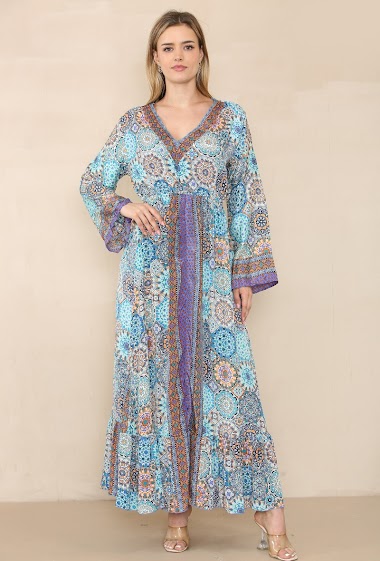 Wholesaler SK MODE - Ref. CH#0195SK, long dress for women with a v-neck and long sleeves.