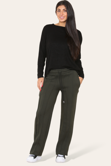 Wholesaler SK MODE - Plain pants with drawstring, symmetrical pleat line ref IPS
