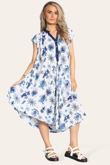 Wholesaler SK MODE - Midi length dress, V shaped heart, star birds, buttons -1004