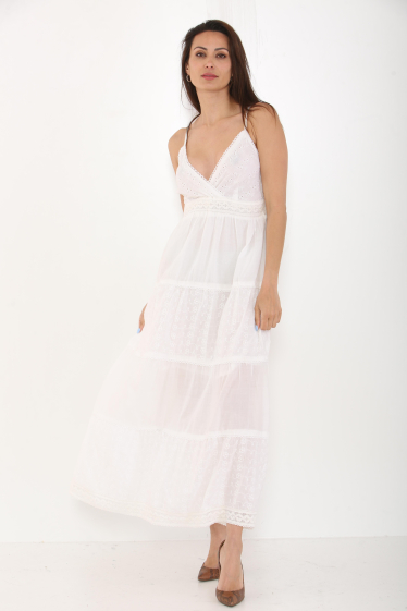 Wholesaler SK MODE - Long cotton dress, decorated with embroidered lace edges, elastic straps. SK1123
