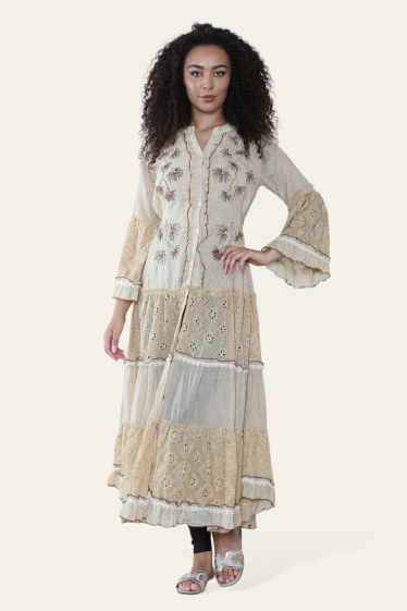 Grossiste SK MODE - Robe longue à paillettes d'inspiration vintage motif floral Réf -SKPR-646