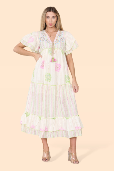 Wholesaler SK MODE - Women's long dress with half sleeves, V-neck and floral pattern (ref 6156).
