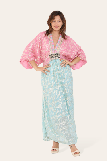 Wholesaler SK MODE - Multicolored dress with v-neck, sleeves and belt decorated with embroidery-SK6228