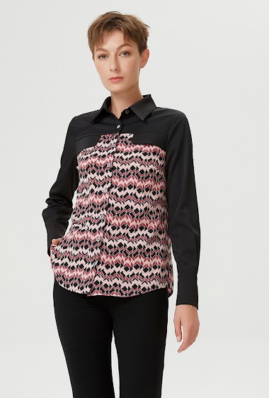 Wholesaler Smart and Joy - Bi-material shirt with geometric print