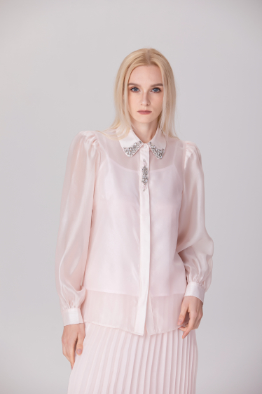 Wholesaler Smart and Joy - Deco oganza shirt with pearls and rhinestones on the collar
