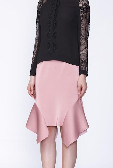 Wholesaler Smart and Joy - Straight skirt with flared ruffles on the sides