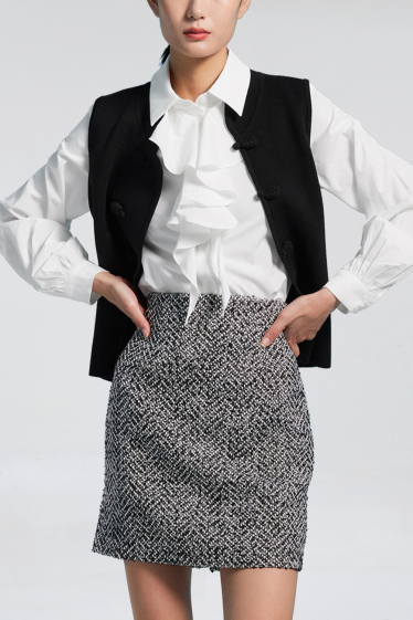 Wholesaler Smart and Joy - Straight wool skirt